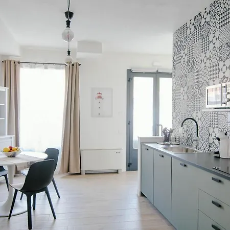 White Soul - By Myhomeincomo Apartment *